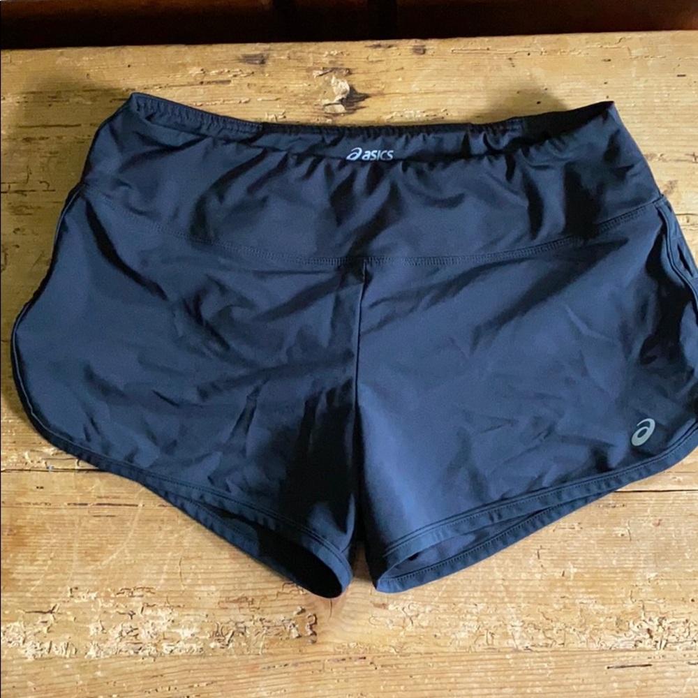 Black ASICS Running shorts 3” Size M